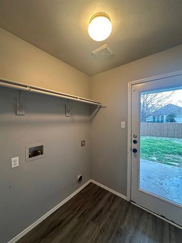 Building Photo - 6013 Dark Forest Dr