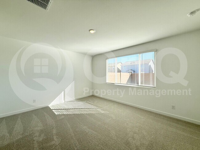 Building Photo - 9543 W Avalon Dr