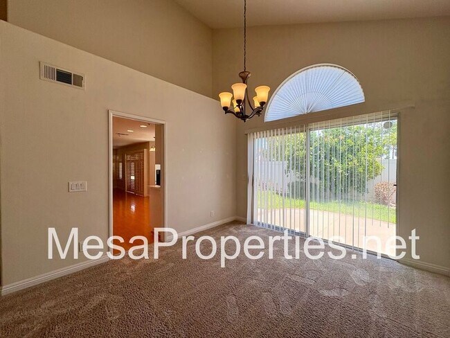 Building Photo - 14095 Bancroft Ct