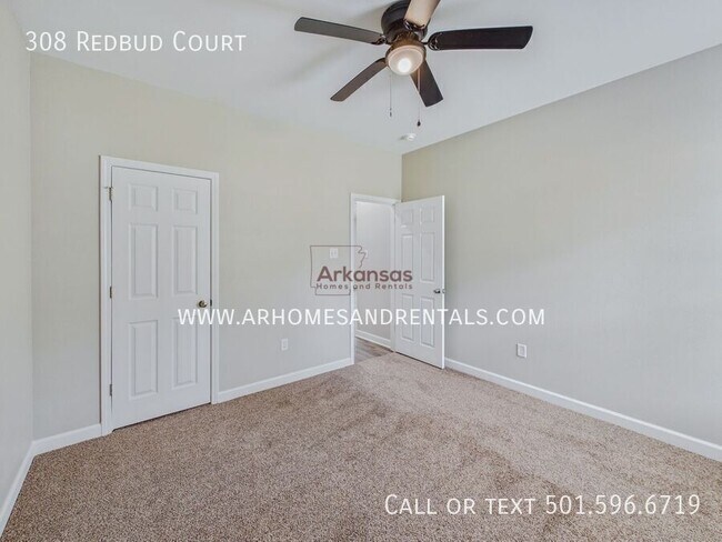 Building Photo - 308 Redbud Ct