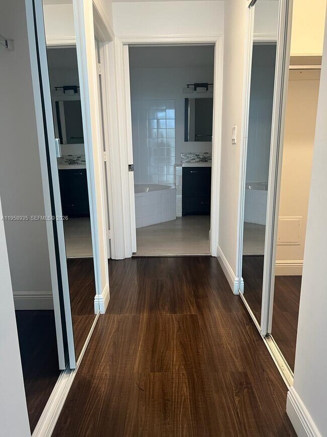 Building Photo - 9725 NW 52nd St