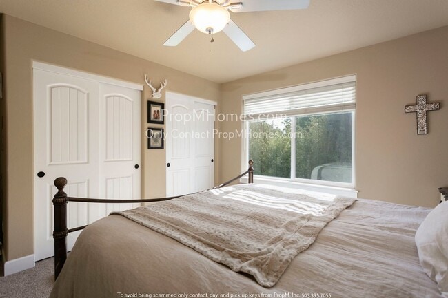 Building Photo - 1635 SE 88th Ave