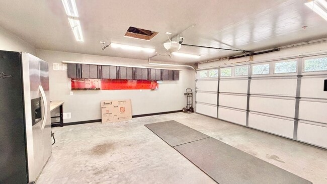 Building Photo - Nicely Updated Single-Story on quiet cul-de-sac Street just Minutes to Downtown Fallbrook!