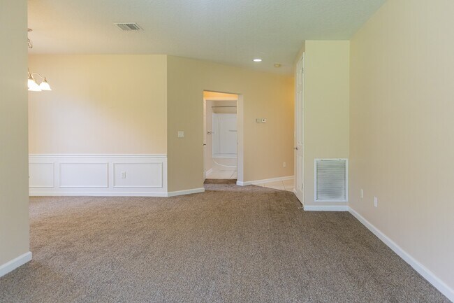 Building Photo - 6589 White Blossom Cir