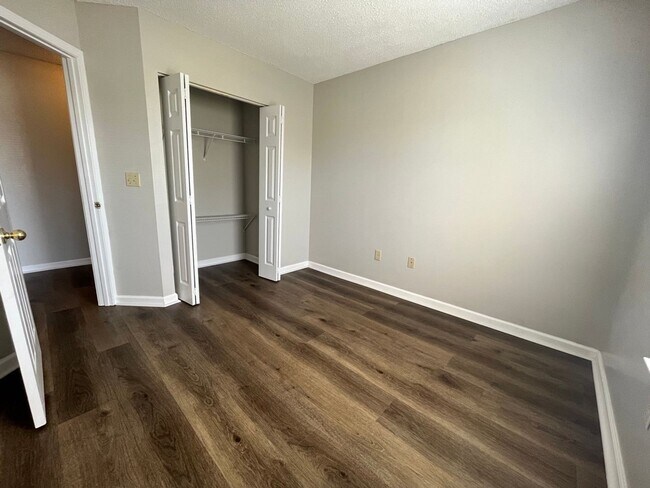 Building Photo - 111 Grindstaff Dr