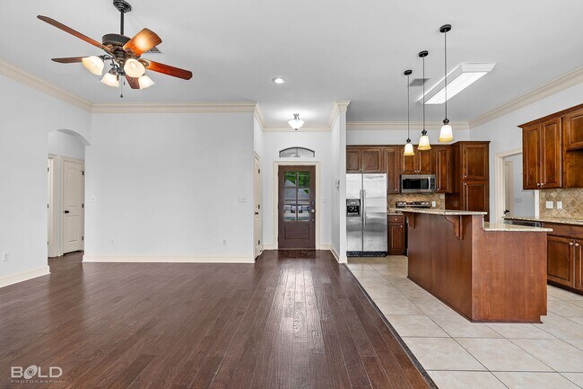 Building Photo - 6484 Soda Point Dr