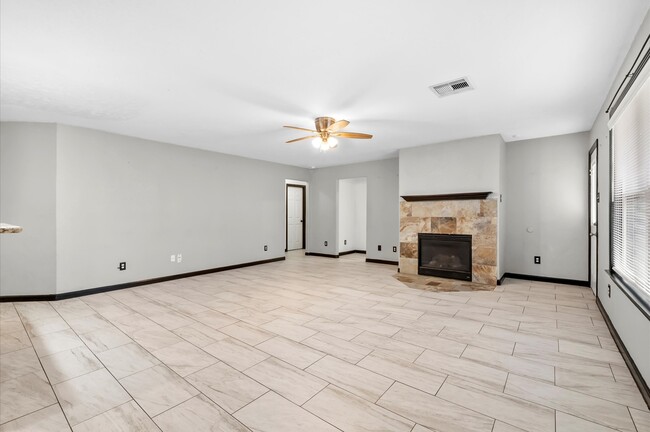 Building Photo - 11742 Green Coral Drive
