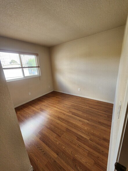 Bedroom 3 - 311 Cottonwood Rd