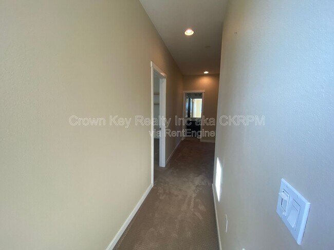 Building Photo - 18344 Spence Ave