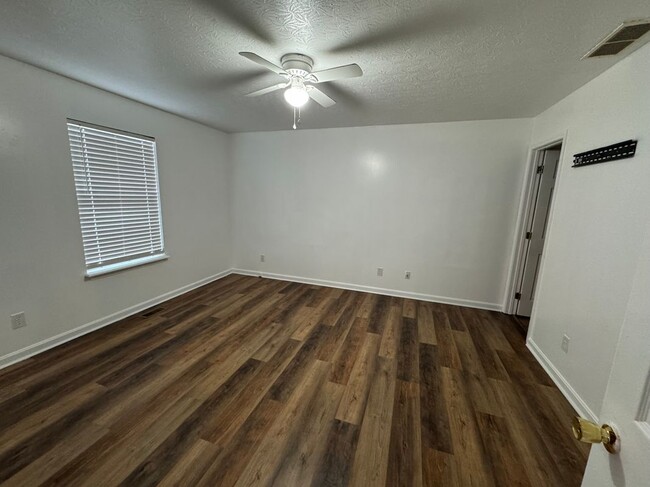 Building Photo - 489 Lakes of Dogwood Blvd