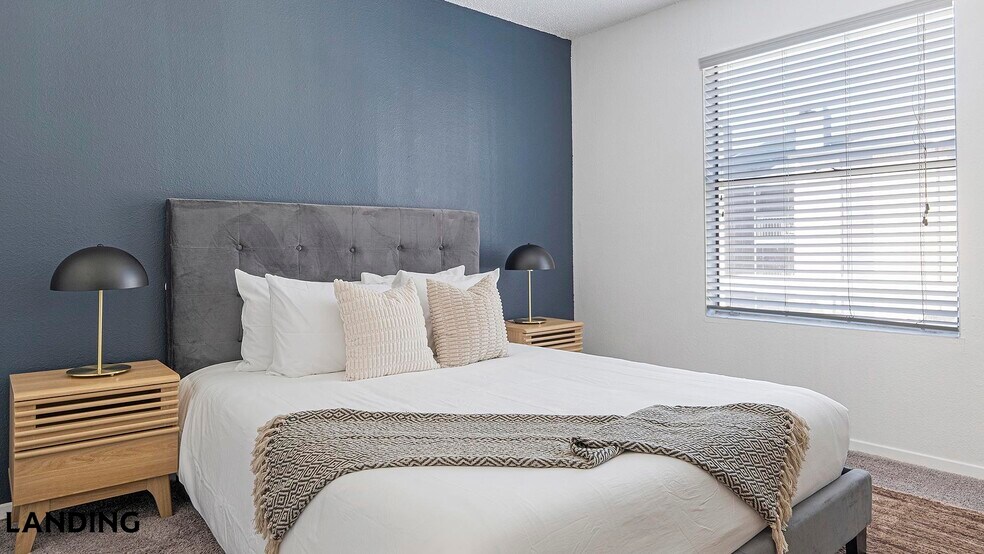 Building Photo - 1071 Clayton Ln