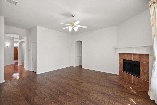 Building Photo - 6705 Terrace Glen Dr