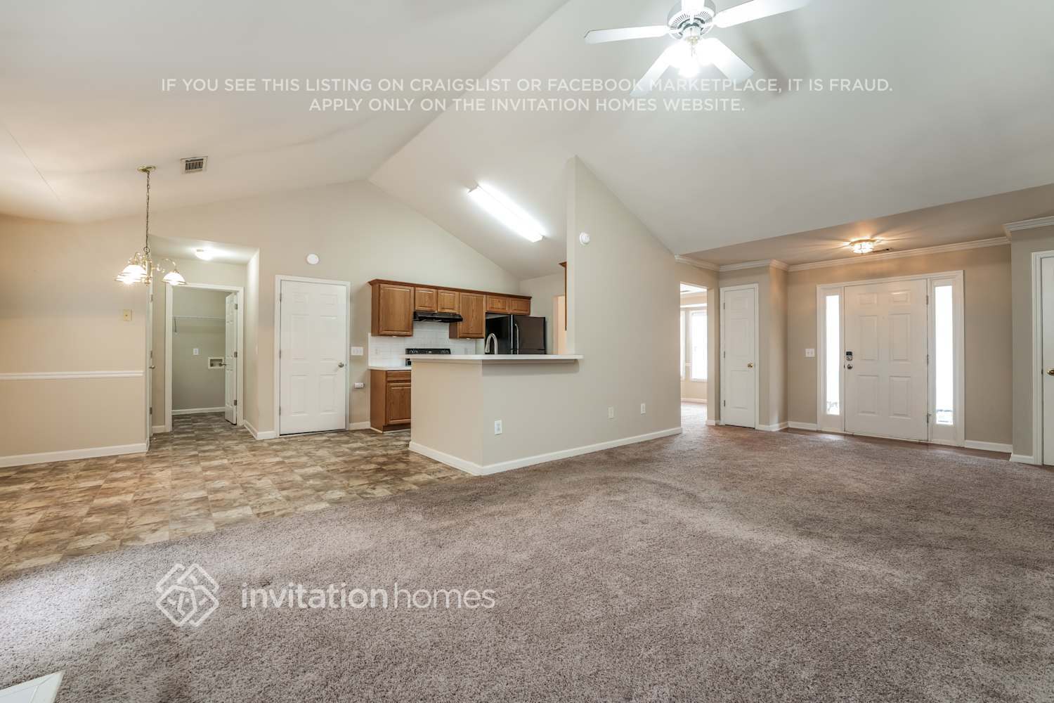 Building Photo - 2315 Shady Oaks Dr