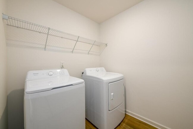 Building Photo - 2559 Adventure Wy