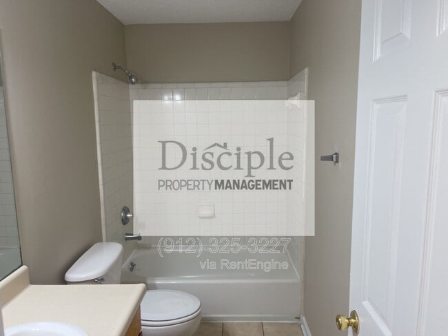 Building Photo - 22 E Dubois St