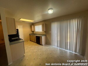 Building Photo - 3862 Candleglenn