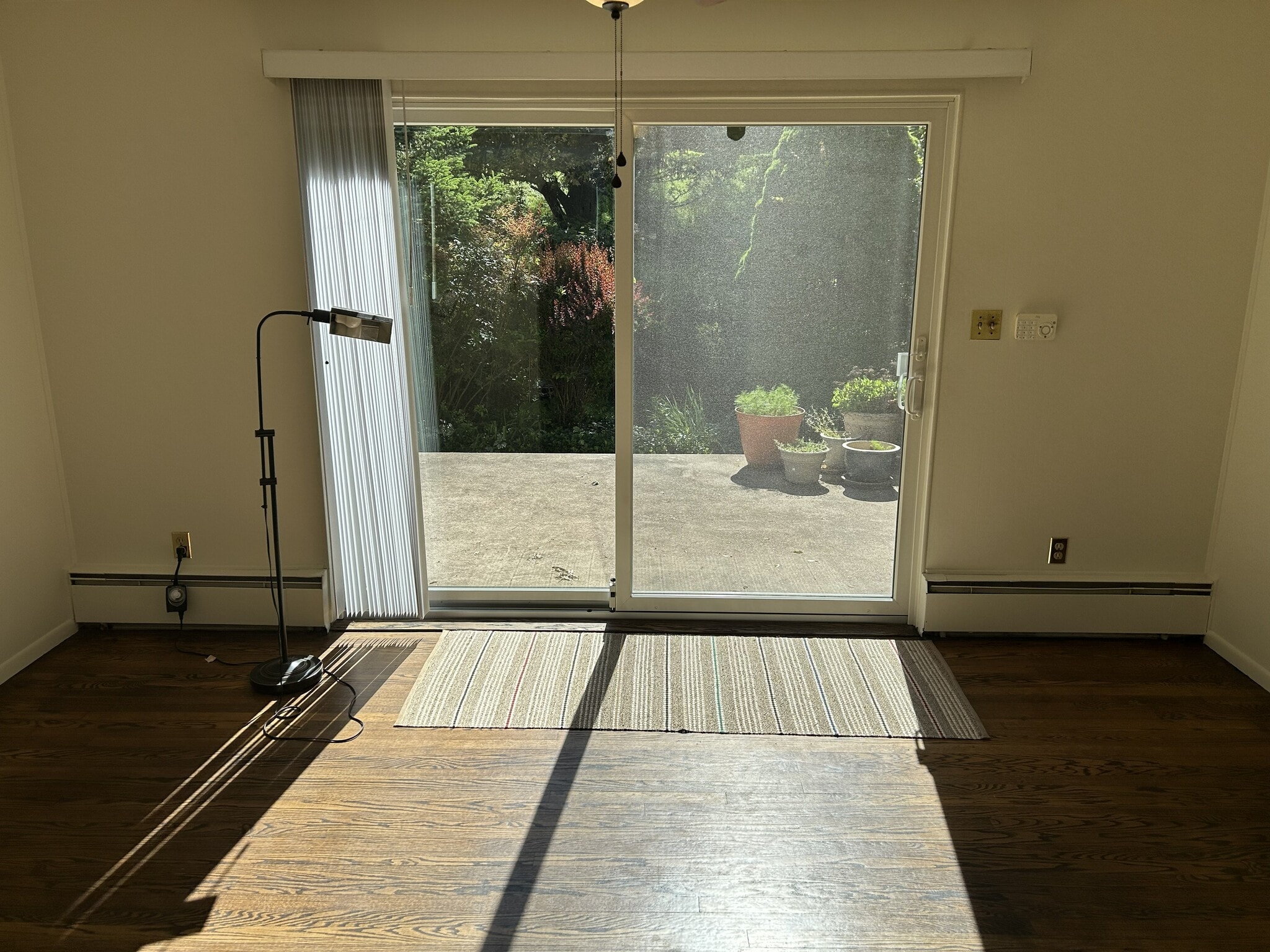 Dining Room - 3992 College Ave