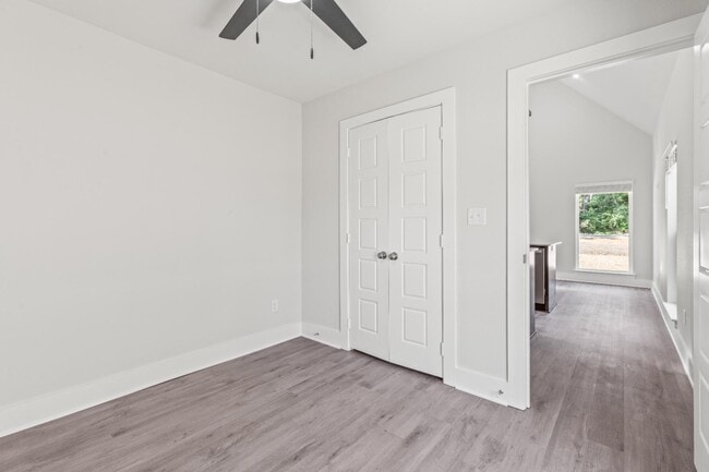 Building Photo - 20048 County Rd 4118