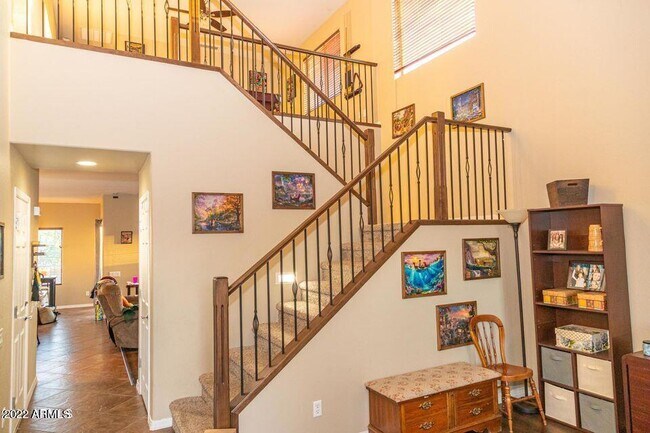 Building Photo - 2115 W Le Marche Ave