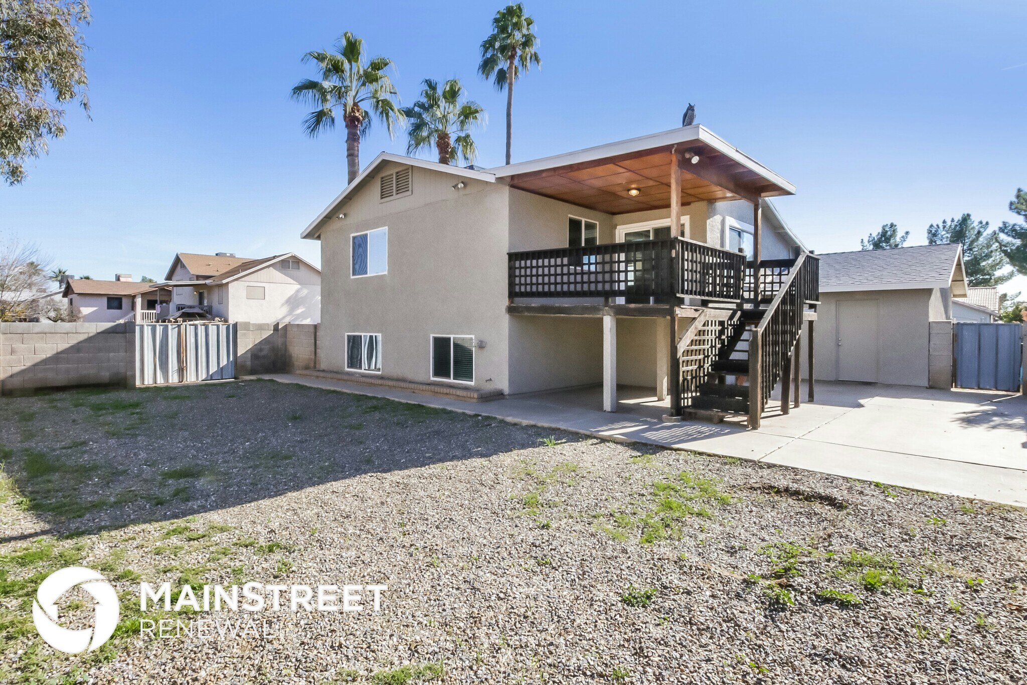 Building Photo - 8902 W Vernon Ave