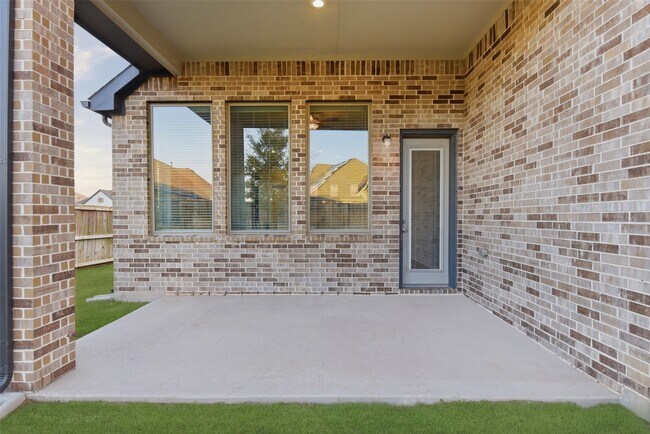 Building Photo - 9515 Willard Dr