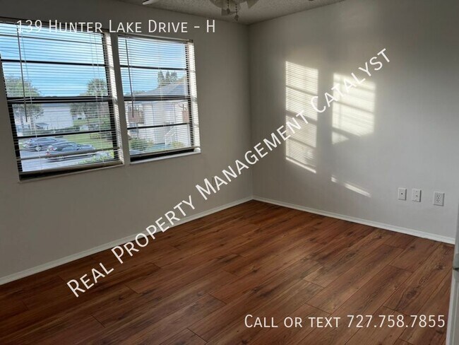 Building Photo - 139 Hunter Lake Dr