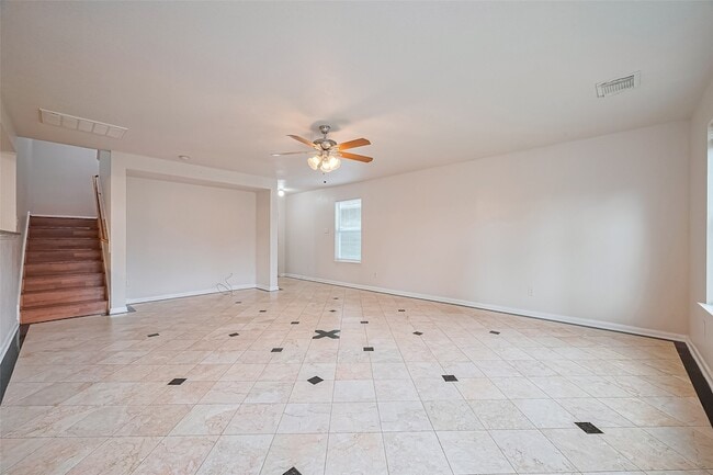 Building Photo - 12927 Pale Ivy Ln
