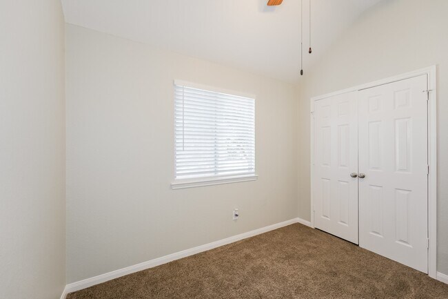 Building Photo - 3806 Teal Maple Ct