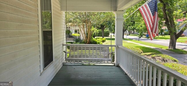 Building Photo - 712 Stonewall St