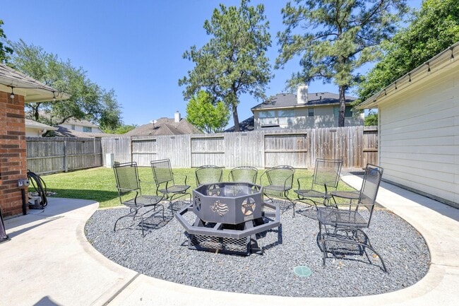 Building Photo - 12923 Lady Jane Ct