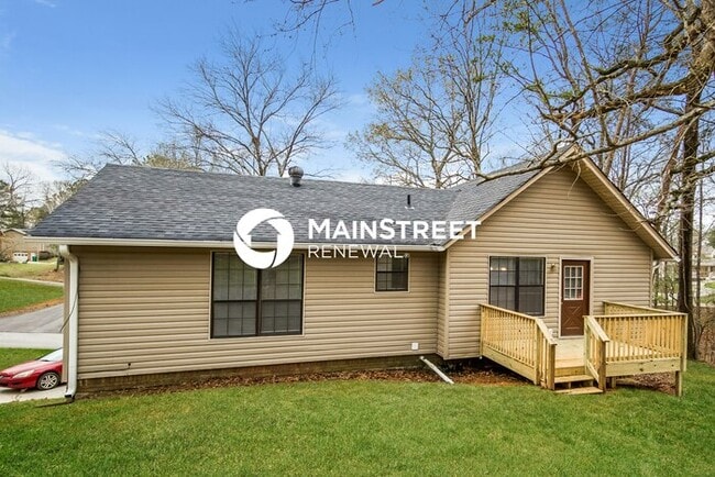 Building Photo - 3 Bedroom Pet-Friendly Home in MCCALLA, AL...