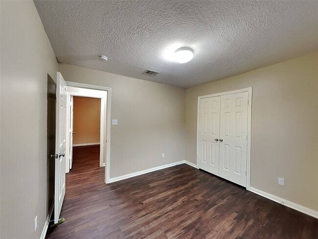 Building Photo - 17234 Valemist Ct