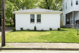 Building Photo - 2921 Torbett St