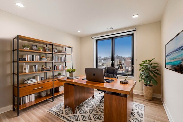 Building Photo - 5015 N Lincoln Ave