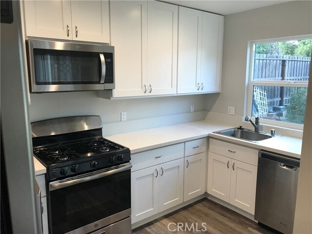 Building Photo - 430 E Bixby Rd