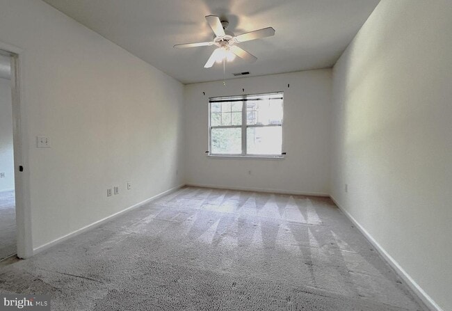 Building Photo - 12953 Centre Park Cir