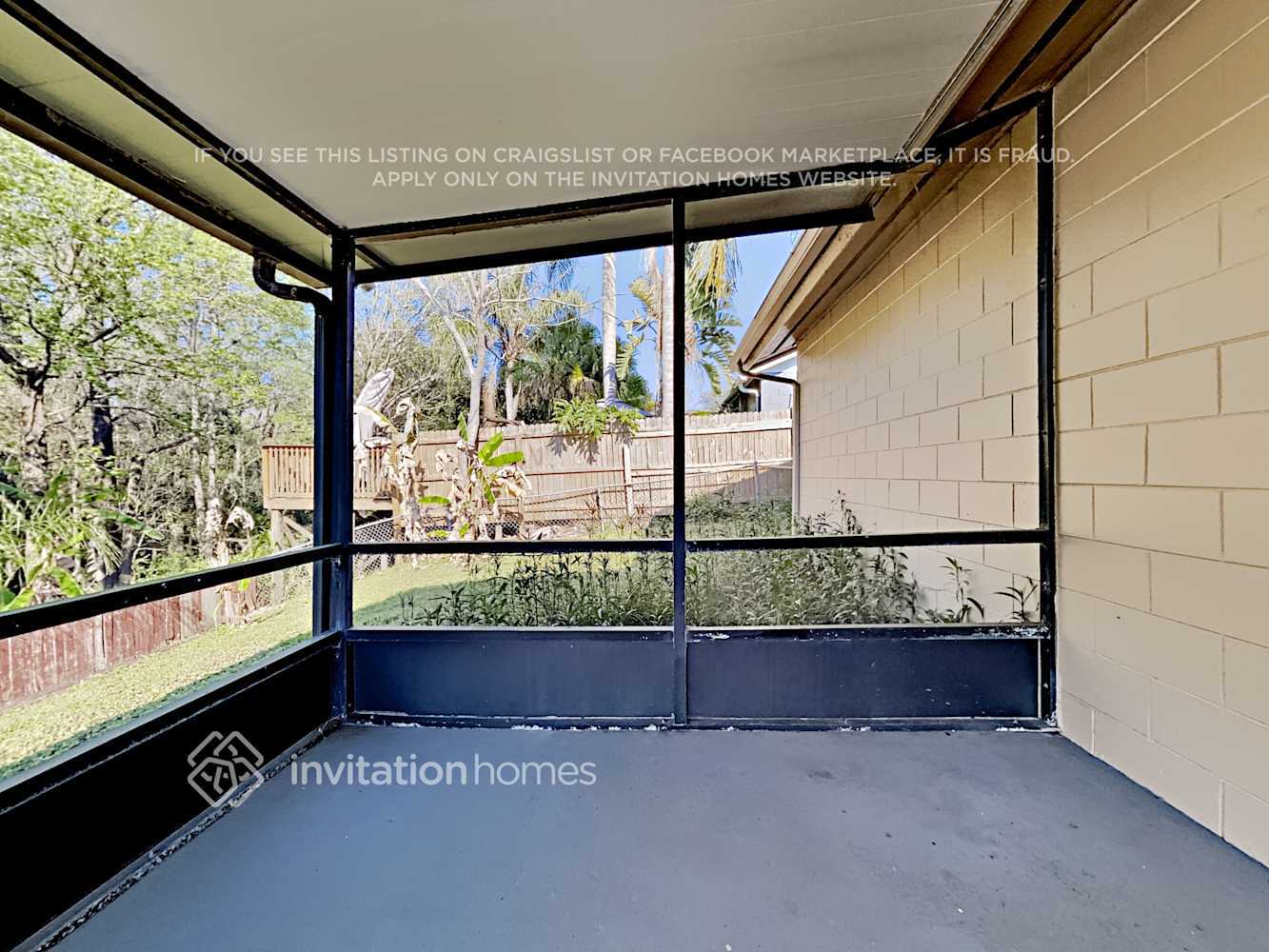 Building Photo - 439 Meander Dr N