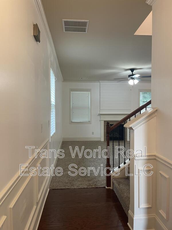 Building Photo - 765 Westmoreland Ln NE