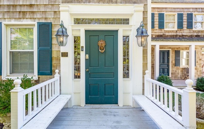 Building Photo - 78 Mecox Road