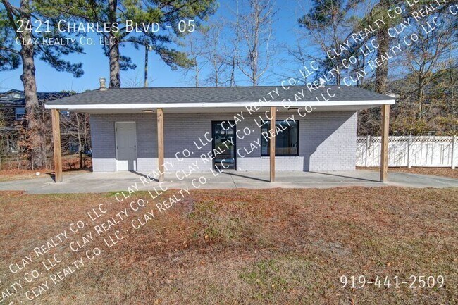 Building Photo - 2421 Charles Blvd