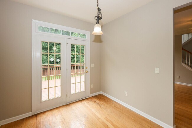 Building Photo - 2895 Haynes Club Cir SW