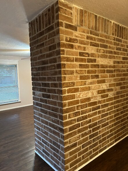 Building Photo - 5414 Fawn Trail Ln