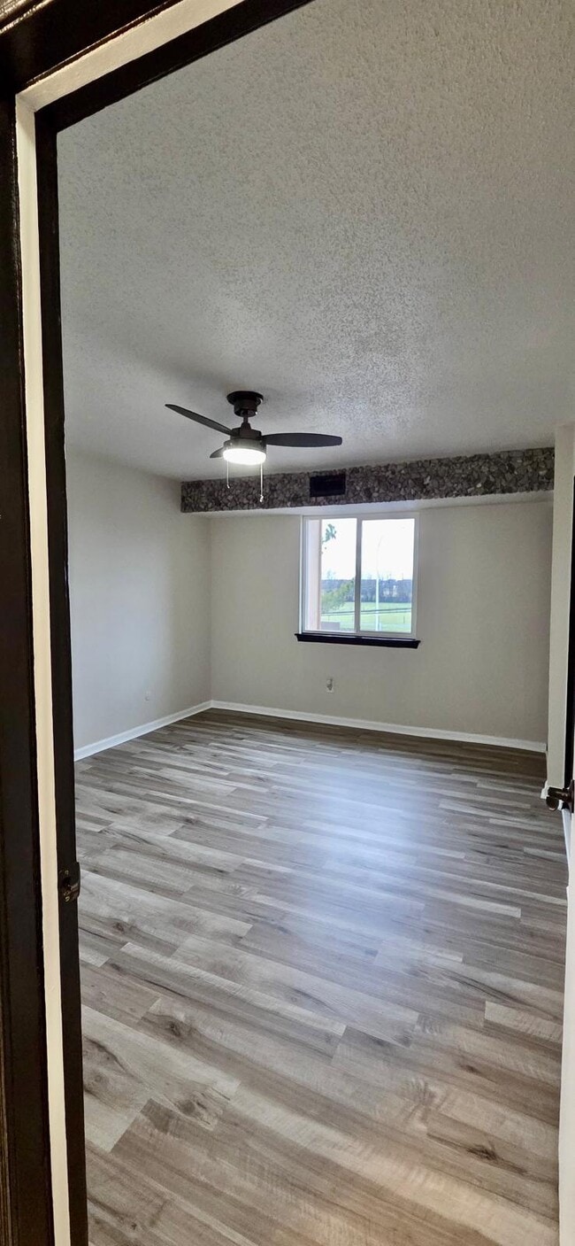 Bedroom - 9 Par Haven Dr