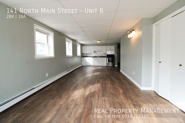 Building Photo - 141 N Main St