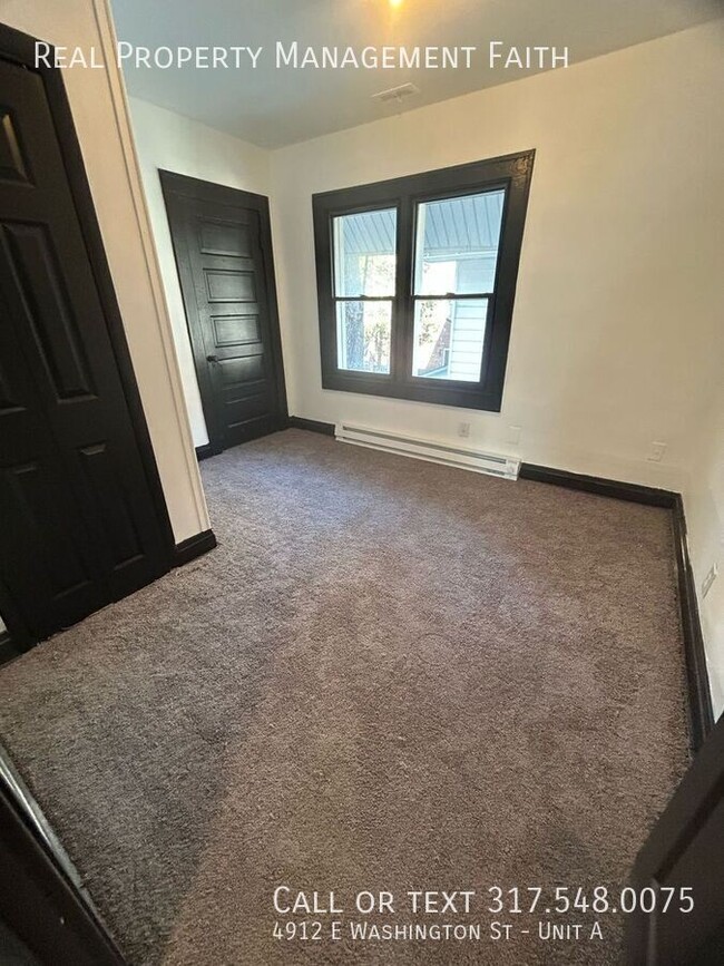 Building Photo - Recently Remodeled 2-Bedroom Unit – Washer...