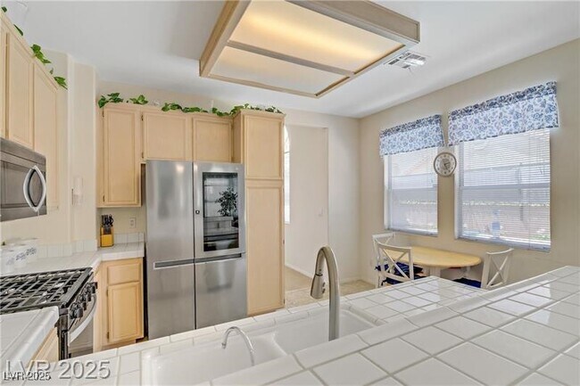 Building Photo - 8116 Kokoma Dr