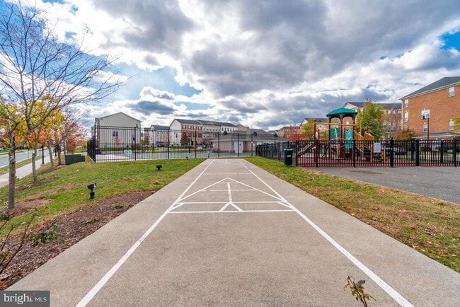 Building Photo - 6153 Aster Haven Cir