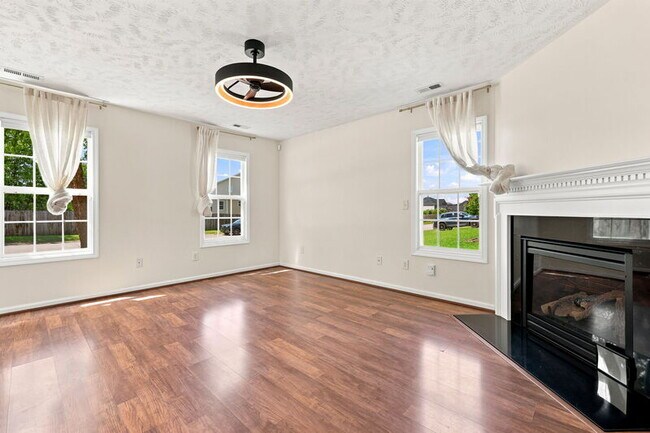 Building Photo - 4906 Yorkchester Dr