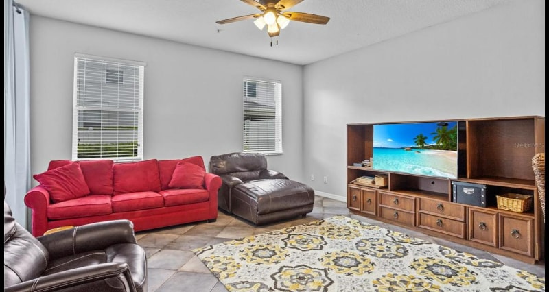 Building Photo - 742 Featherstone Ln