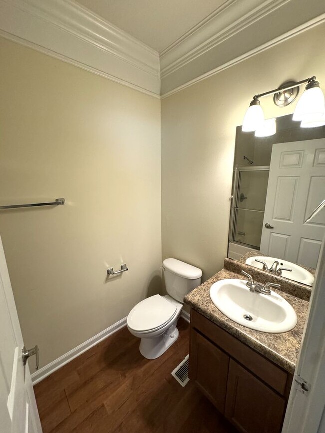 Building Photo - 4br House near Campus, Stadium, Downtown! ...